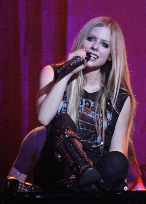 Avril_Lavigne_St._Petersburg